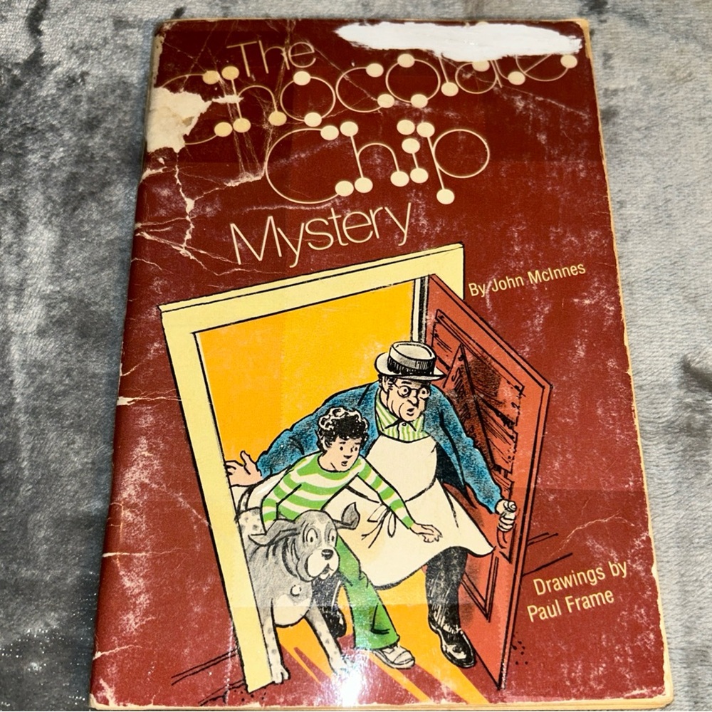 The Chocolate Chip Mystery By John McInnes, Paperback Vintage Book